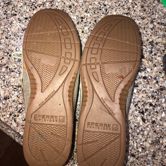 Sperry Shoes Size 7 - Picture 2 of 3